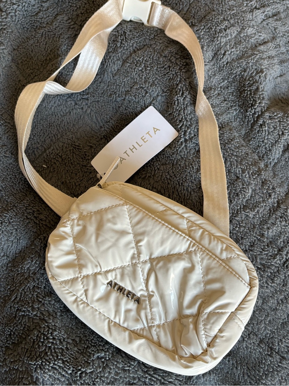 Athleta Quilted Cream Crossbody Belt Bag with Adjustable Strap NWT
